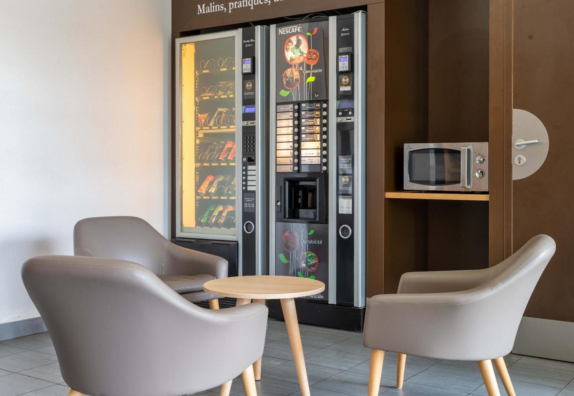 B&B Hotel Lyon Eurexpo Chassieu Εξωτερικό φωτογραφία