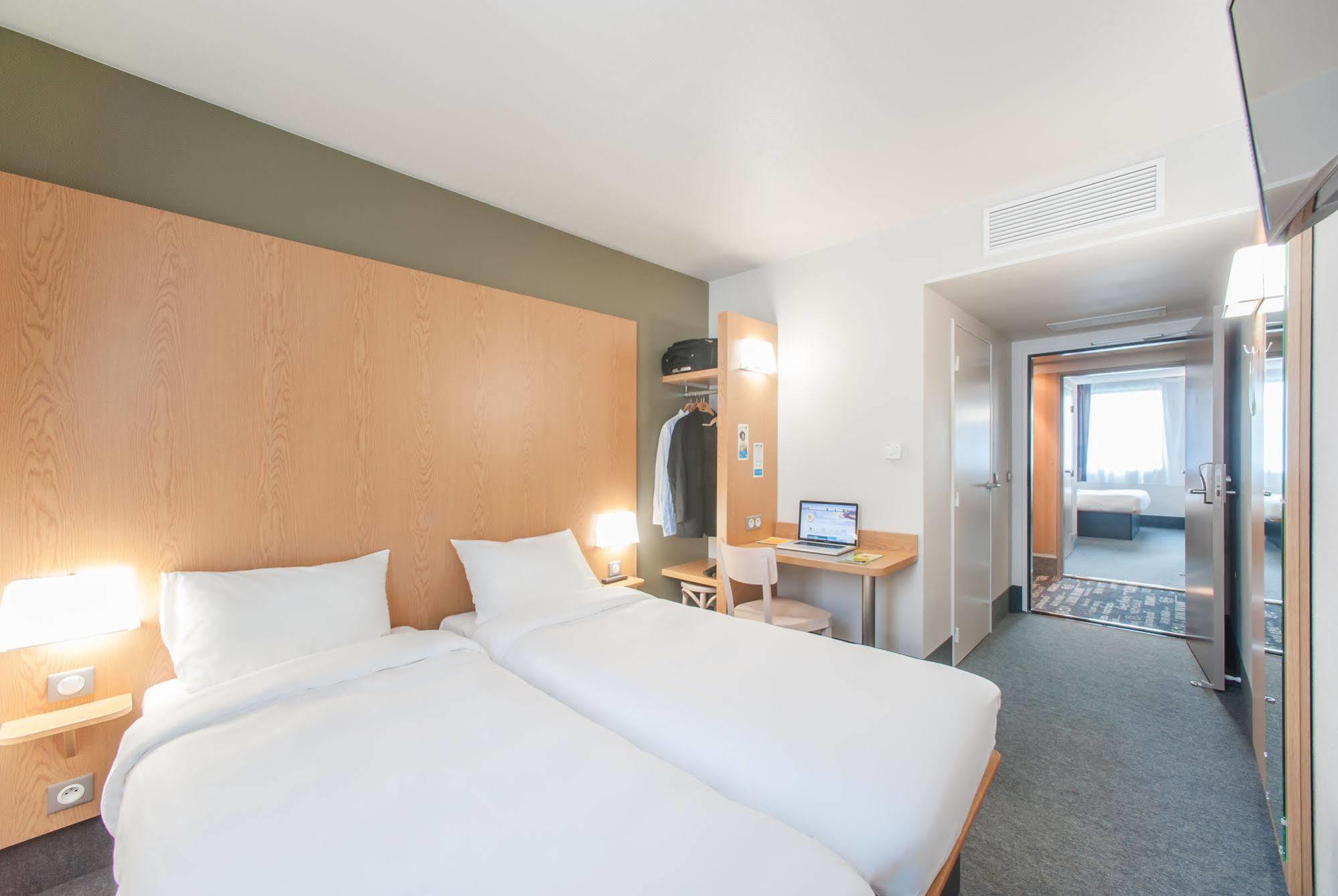 B&B Hotel Lyon Eurexpo Chassieu Εξωτερικό φωτογραφία