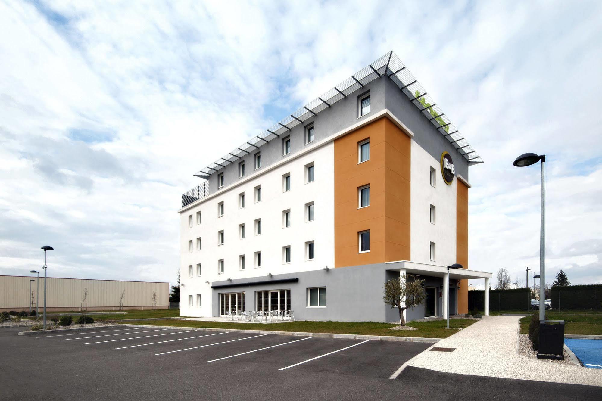 B&B Hotel Lyon Eurexpo Chassieu Εξωτερικό φωτογραφία